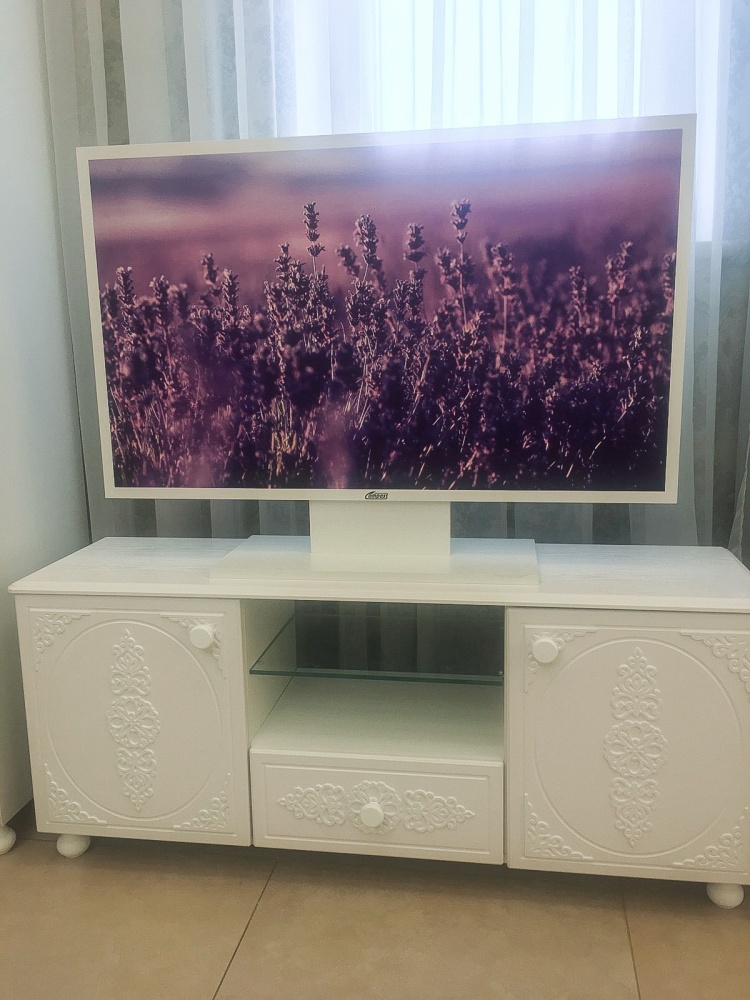 Тумба под ТВ Ассоль АС-13 белое дерево